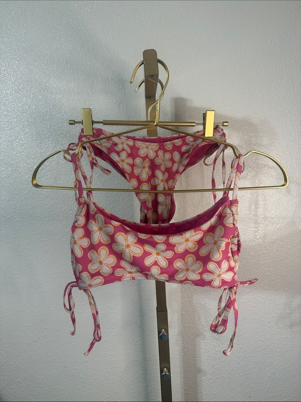 LA Hearts- Pink Floral Tie-Side Bikini set- size Small/XS